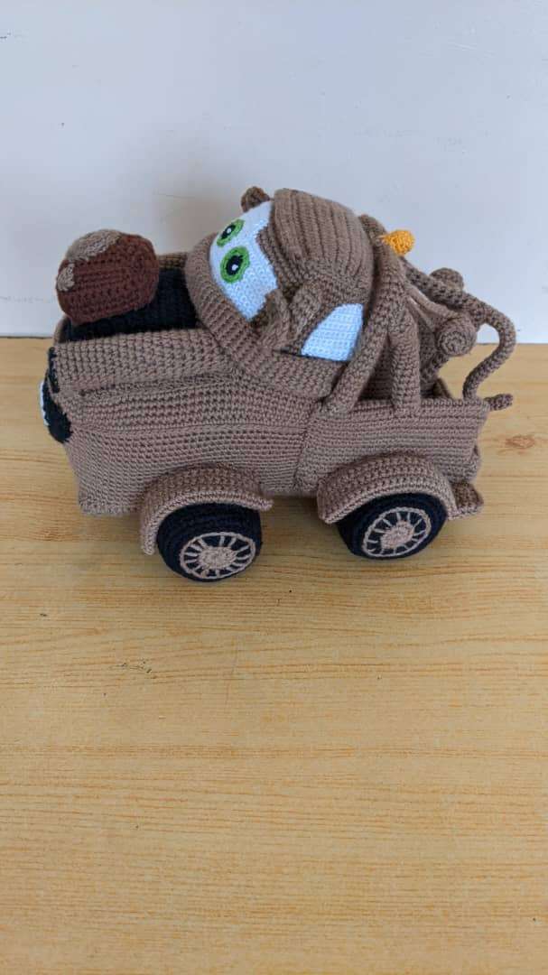 Crochet cotton yarn sports car